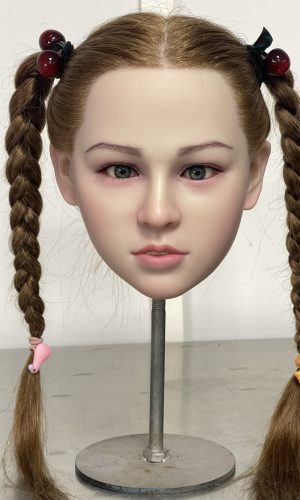MiniRealDoll Christina Hard Silicone Head