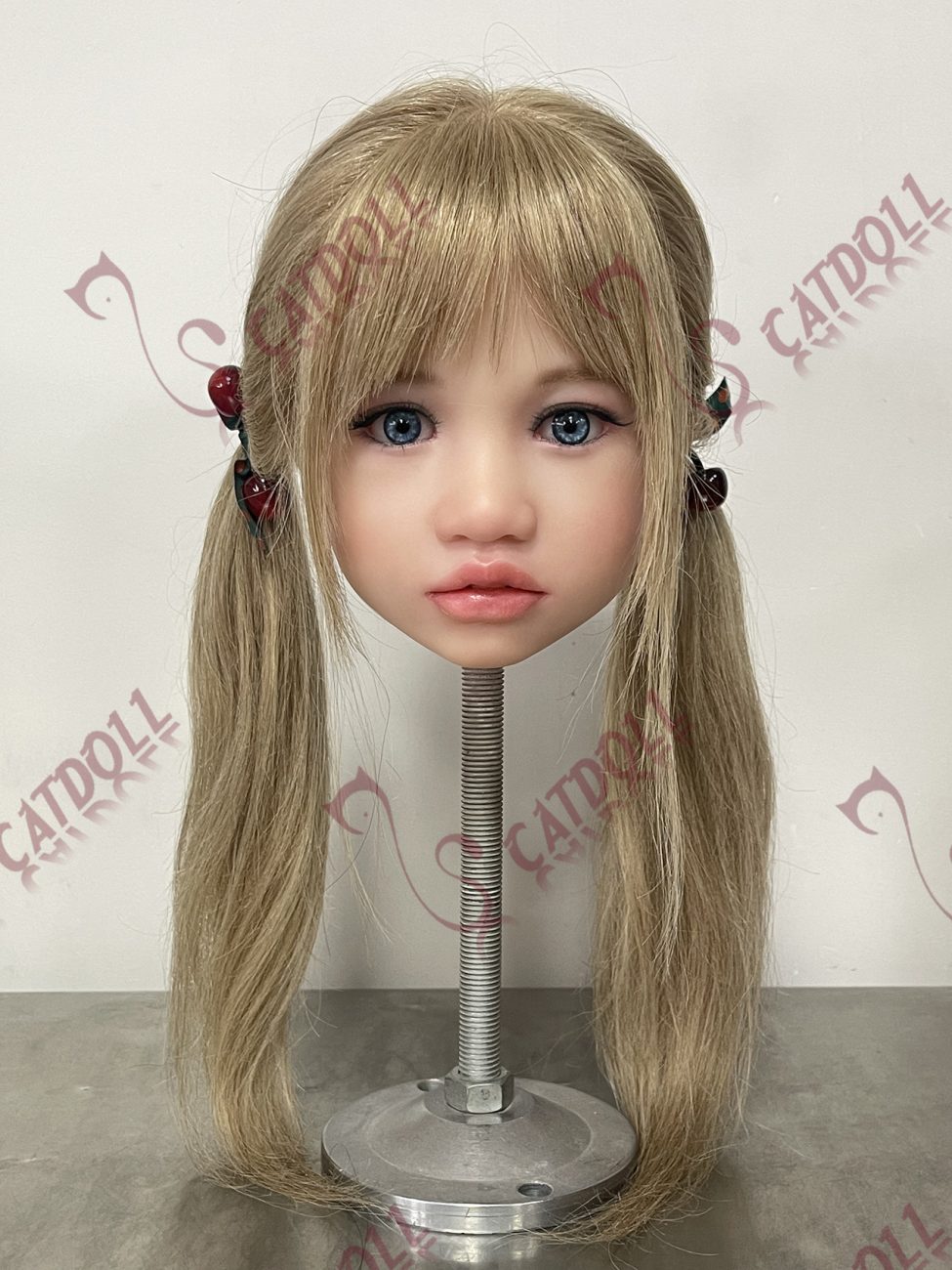 MiniRealDoll Sabrina Hybrid Silicone Head